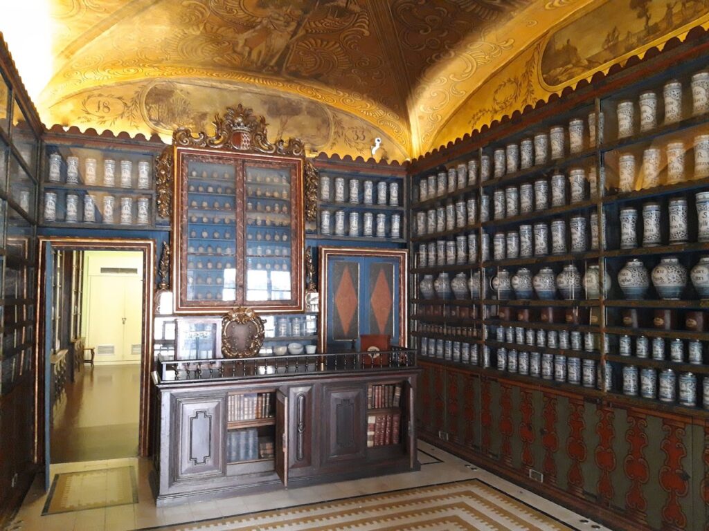 Farmàcia Santa Caterina