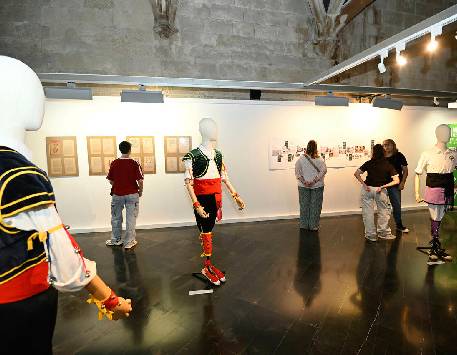 Exposició "325 anys d'història del Ball de Bastons de Lleida"
