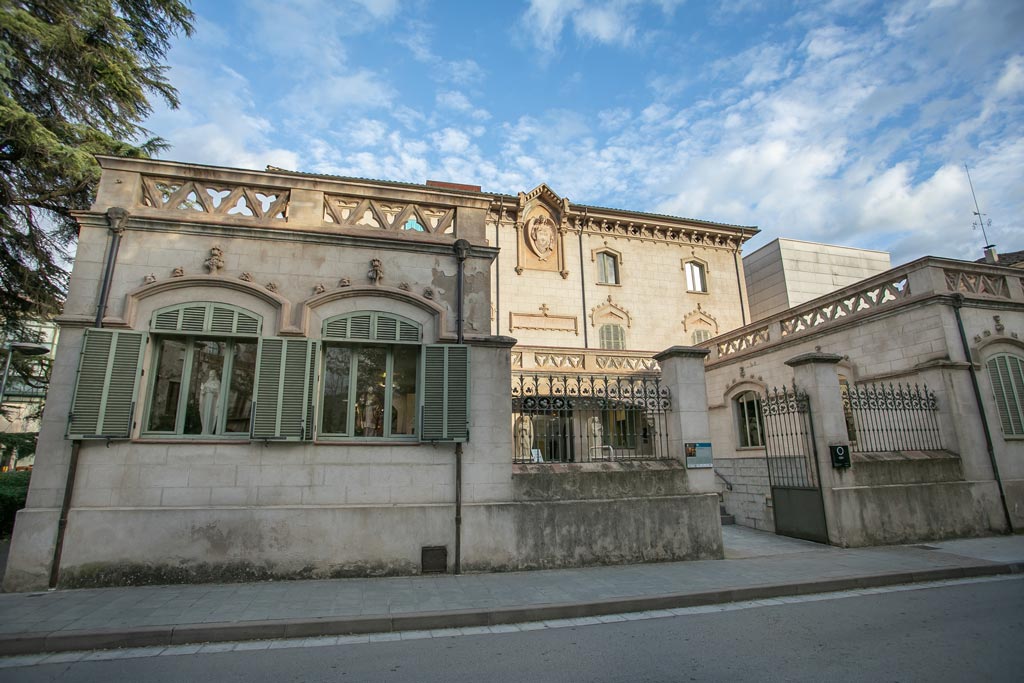 Museu dels Sants, Olot