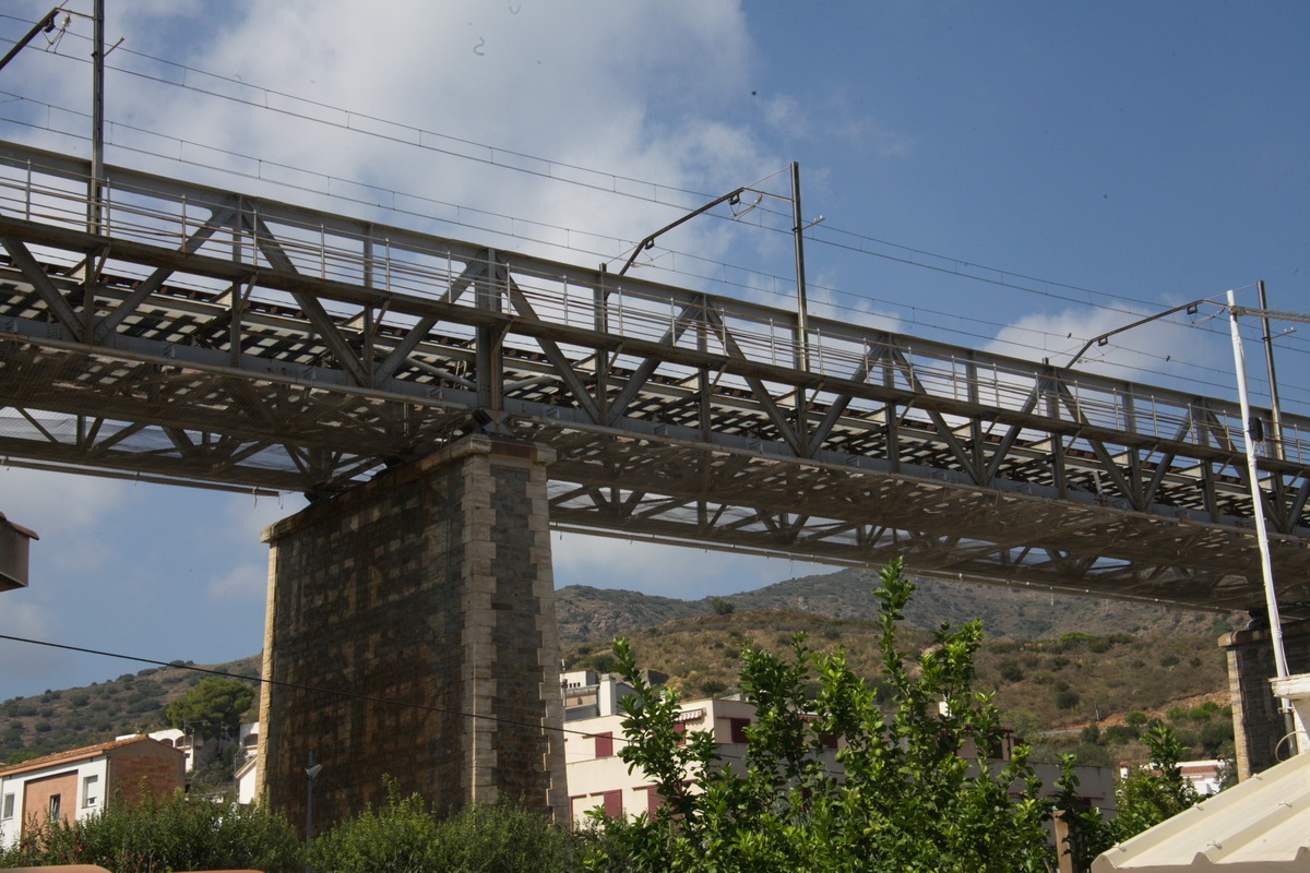 Pont del ferrocarril de Colera, Colera